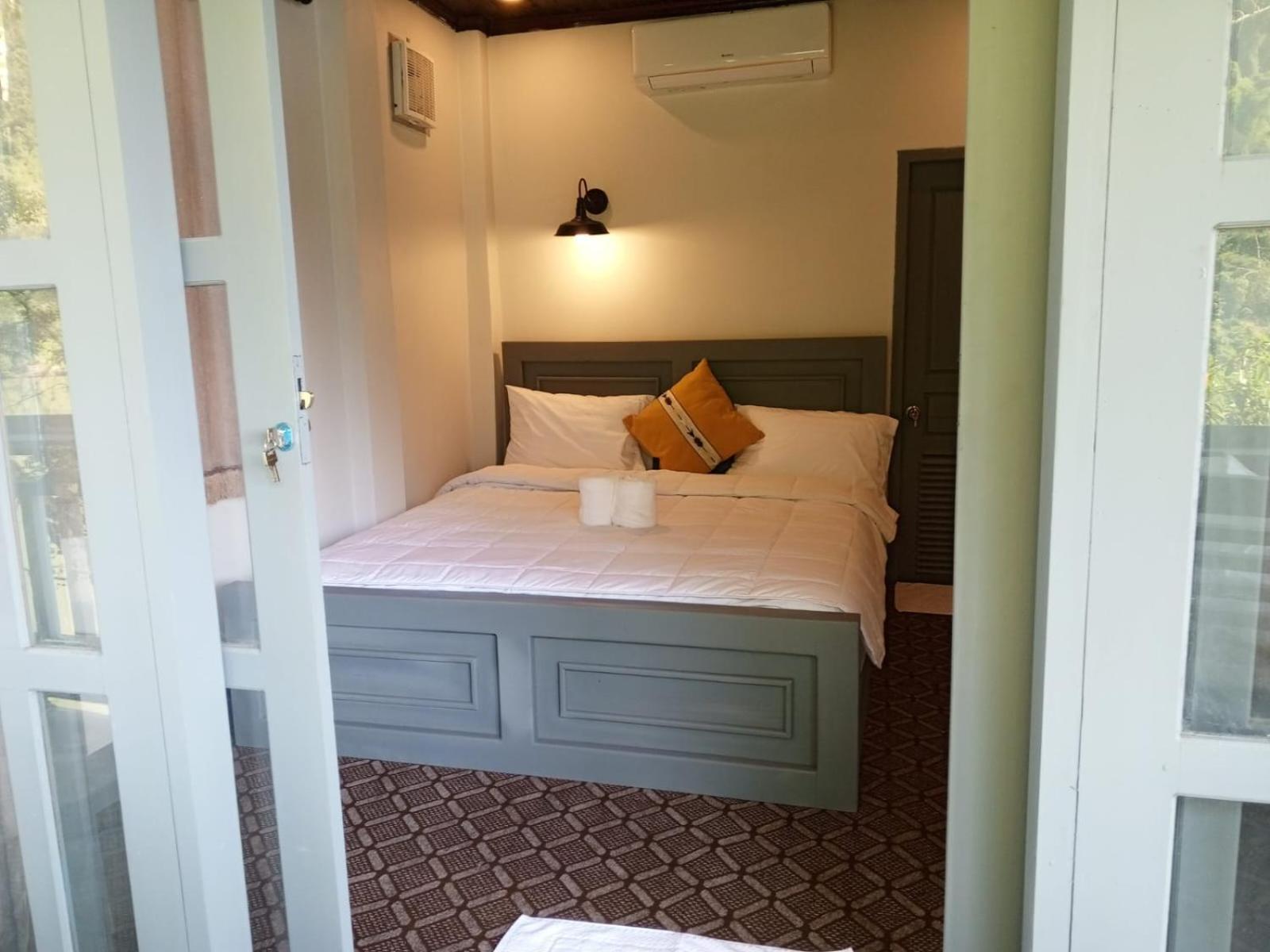 Dokchampa River View Villa Nong Khiaw Екстер'єр фото