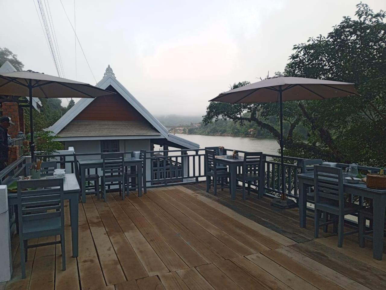Dokchampa River View Villa Nong Khiaw Екстер'єр фото